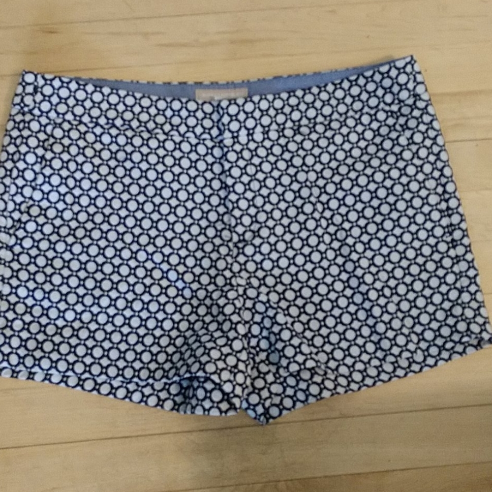 Banana Republic 3" shorts